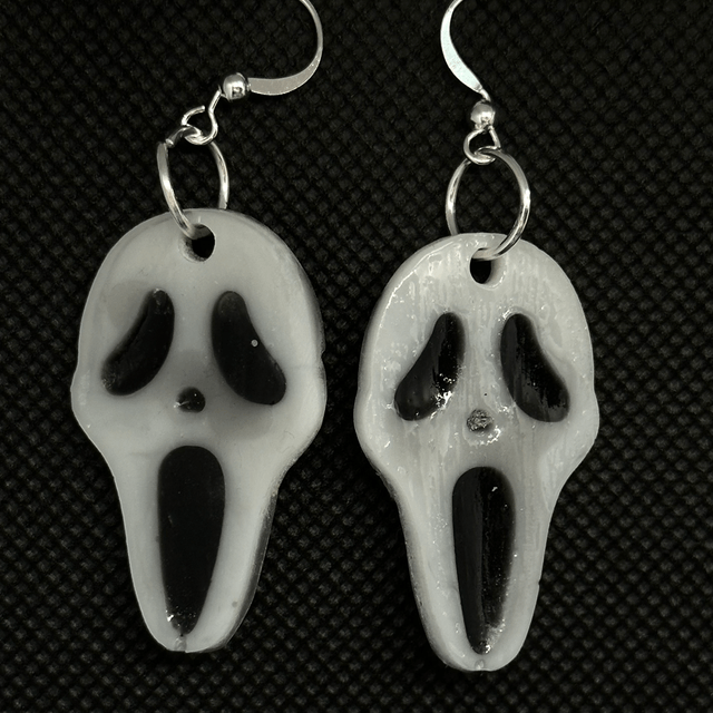 Ghostface Scream Earrings 